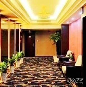 Tianhe Hotel Chengdu Esterno foto